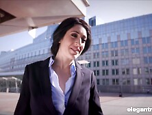 Eloa Lombard gets her pussy filled with a stranger's penis in the office