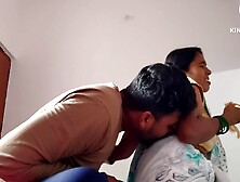 Devar Bhabhi - Sadi Vali Bhabhi Xxx - Bhabhi Apne Devar Ka Sar Ki Masaj Kar Rahe Hain Uske Bad Ko Ek Nai Sadi Dilata Hai Bhabhi