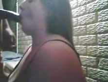 This Babe gives great head