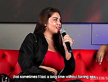 I screw a fan during a TV interview with my spouse and the audience in front of me - Sara Golden-haired