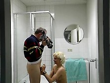 Filming a milf showering - Julia Reaves