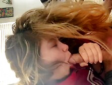 Yammy Teenager Girlfriend Loves Sucks Big Dick
