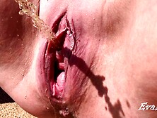 Close-up pissing cunt plus bonus slowmo