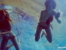 Balkan teens Marusia And Melisa Darkova Underwater (18+)