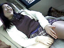 Gorgeous mature woman Mai Haruna enjoys her sexy time with young men