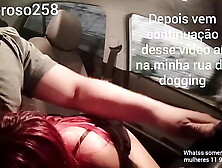 Novinha ruiva me chupando na avenida Paulista dentro do carro no trânsito ( completo no Red)