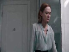 Louisa Krause,  Anna Friel - 'tge' S02E09