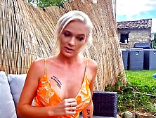 Natasha, 35 years old, naughty girl with two faces... - Jacquie et Michel TV