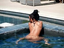 Outdoor masturbation by the pretty black girl with dreadlocks