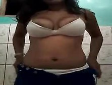 Slut Recording Her Curves For Bf