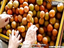 CARNE DEL MERCADO - Thin Latina Picked Up To Get