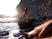 DONG FLASH on a nudist beach: Stranger caught me wanking and helped me cum