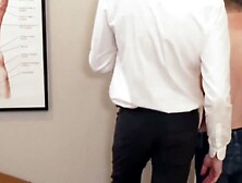 THROBBING TWEEBS ALERT Hot Young Doc Bangs Tiny Assχ визнач
