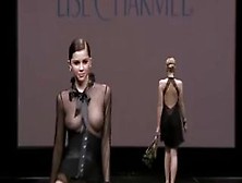 Xxl Fashion-Boobs! To Big For He Catwalk?