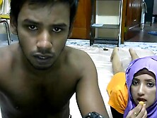 Lankan Muslim Couple Riyazeth & Rizna Private Show - 5