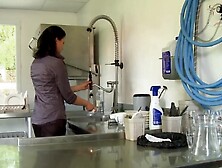 Thai slut with a petite figure gets a massage and more