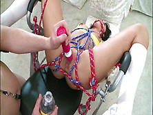 Tied Becky Lynn is fucking in her anal