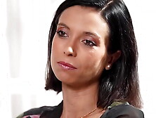 Mia,  28,  from Montpellier: "At 20,  I began my sexuality in libertinism" #meeting #casting #libertine