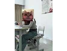 Syntribation - Crossed Legs Masturbation