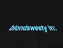 German girl 'blonde sweety' morningsex in the bathtub full version