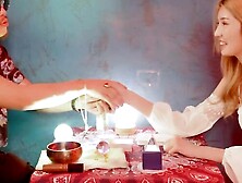 Wu Fangyi decides to view a medium to help turn her life around