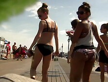 teen with Full Ass (white t) (Graz 39) (18+)