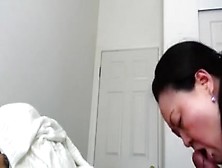 This aged oriental gave me a irrumation after my massage as a cheerful ending