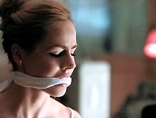 Amanda Schull - 12 Monkeys S02E10