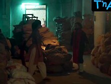 Aaditi Pohankar Butt Scene in Aashram