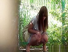 Fetish Asian Pees Outside