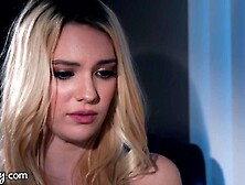 GIRLSWAY - Hawt Golden-haired Kenna James Bangs Riley Reid After Discovering The Truth FULL SCENE