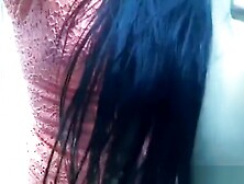 esibizionista italiana si masturba in macchina e poi pompa un guardone