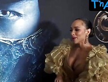 Sisi Stringer Breasts Scene in Sisi Stringer Mortal Kombat Premiere On Brisbane