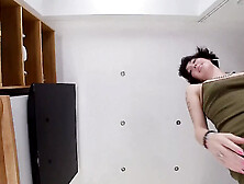 Kiki Helix - Face Sitting