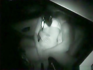 tapes a guy fingering his gf in his car at night