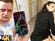 Hardcore sex with exciting Charlotte Grey from Hunt4k