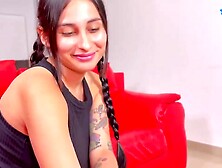 Jenifer play ass-fuck duro en Medellin