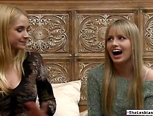 Scarlett Sage changed her view with lesbian babes after seeing a lesbo porn magazine. Jointly with mother i'd like to fuck Sarah