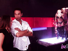 Smoking fine ladies craving for his enormous meaty dick