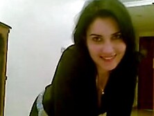 my arab gf dance and sho bobs asnd ass