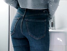 Eve Enjoyable Squirting wearing Hose