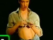 Natasha Vale (strip masterbrain)