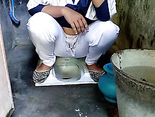 Lesbian Teacher Fucks Student At Home - Desi Amateur Sex