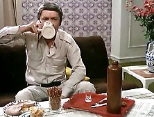 Deutsche Vintage-Komu00f6die mit behaarter Muschi