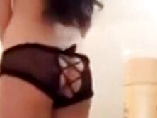 Asian Chinese Teen Show Sexy Body In Bathroom On Cams