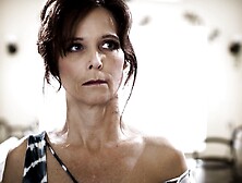 Very nice and hot MILF Syren De Mer is feeling two dicks in her ass