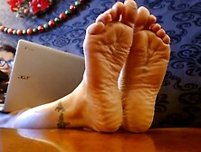 Alluring Milf Wrinkled Soles Barefoot Pink Toenails