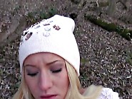 Amateur blonde gets picked up cumshot