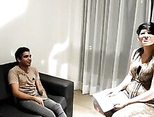 PERLA LOPEZ, PSICOLOGA NINFOMANA, DE VUELTA EN SU TRABAJO, SE