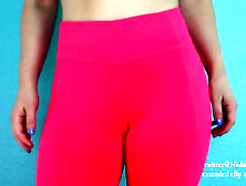 Milf Camel Toe In Yoga Pants